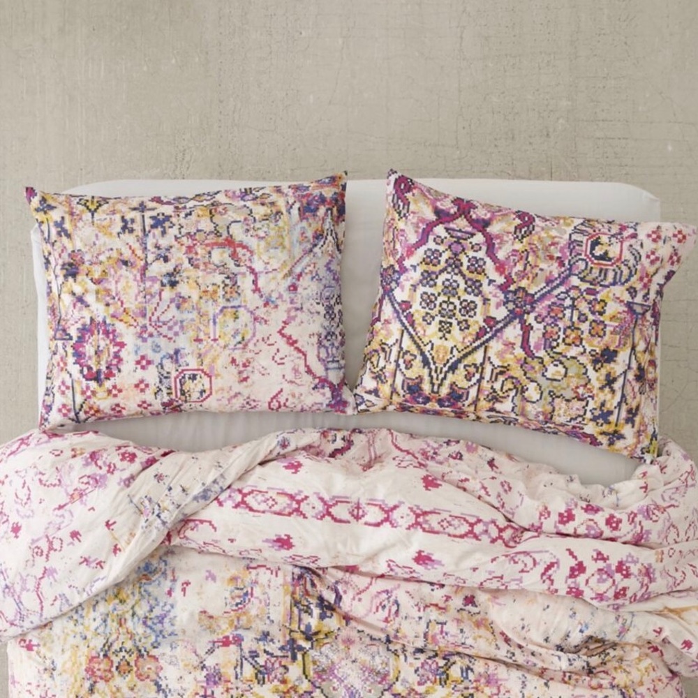 Urban outfitters set of 2 pillowcases
